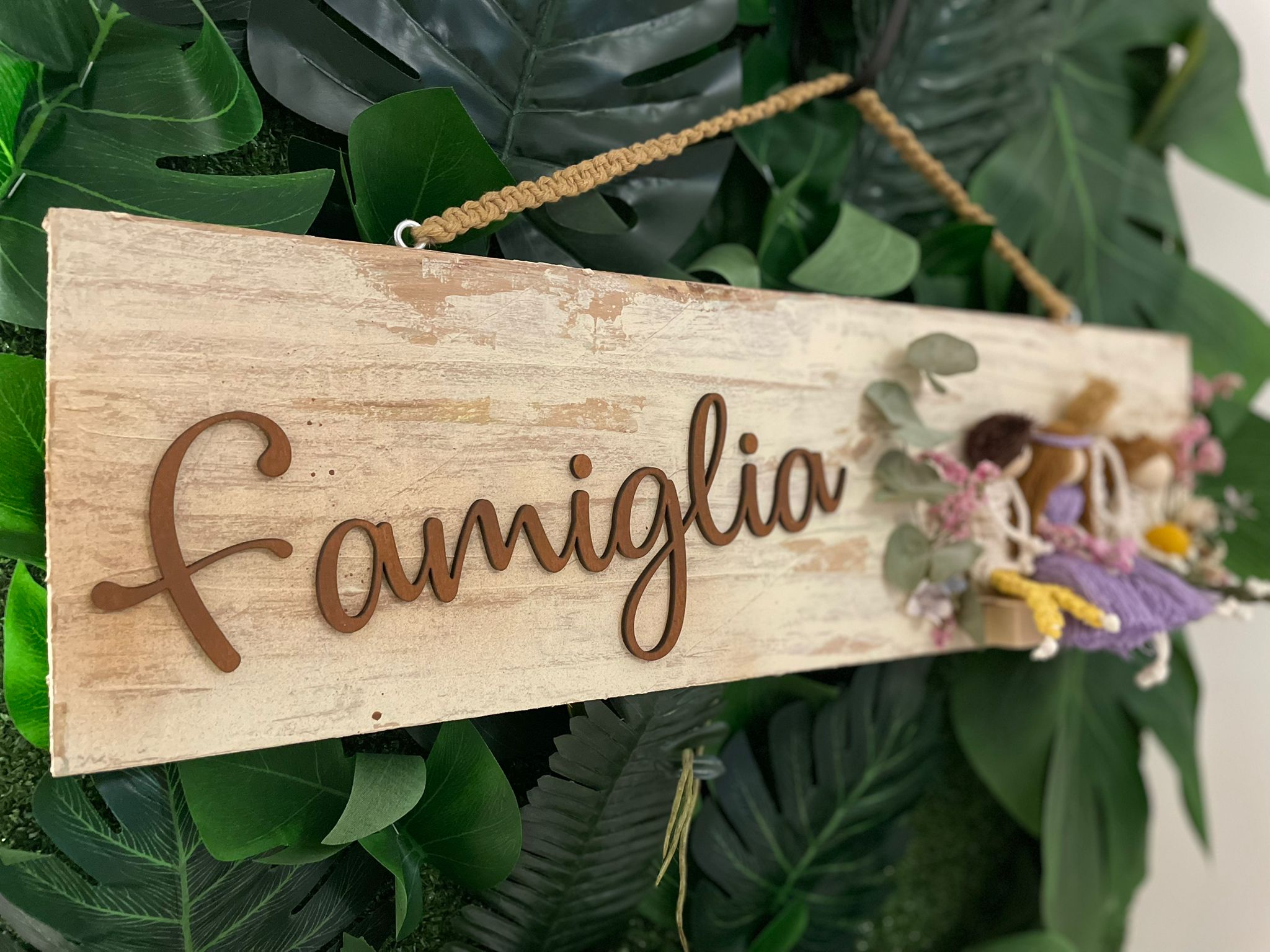 Targa fuori porta in legno e tessuto