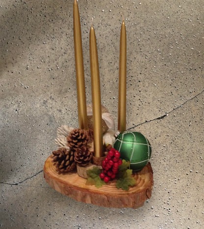 Christmas centerpiece made on log