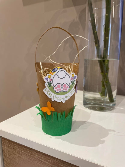 Egg holder basket