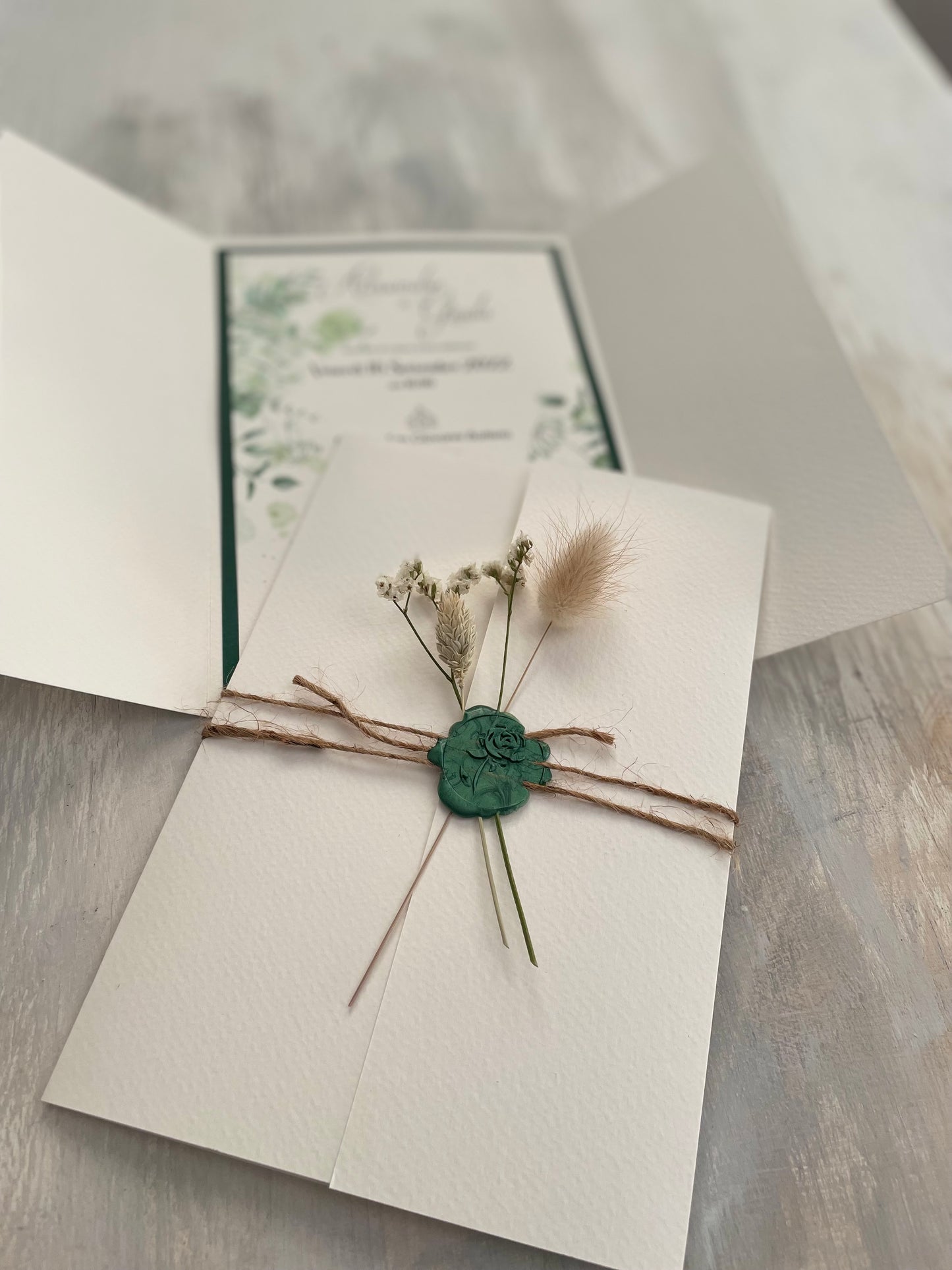 Folding green “Ulivo” invitation